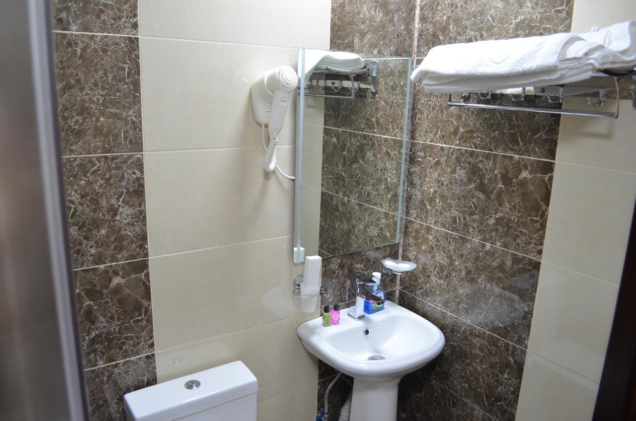 Anas Guest House Baku Ngoại thất bức ảnh