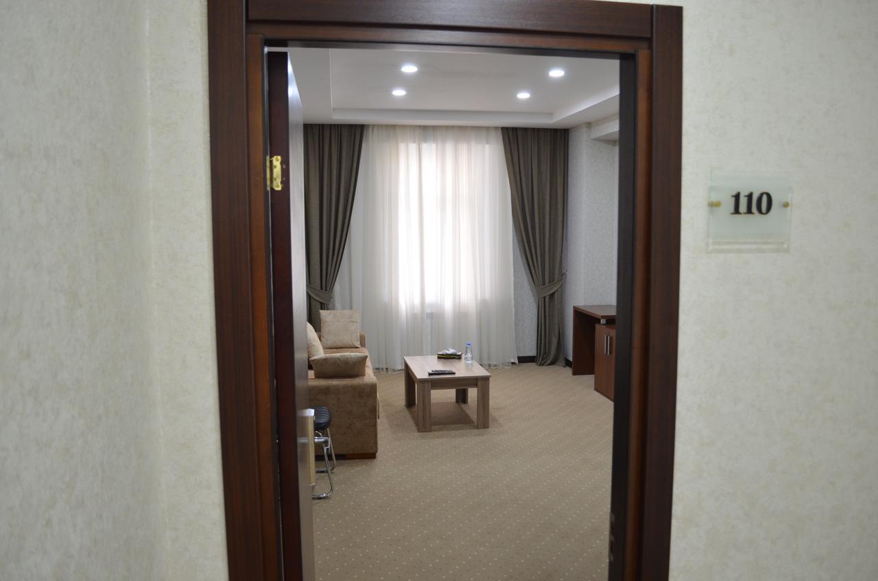 Anas Guest House Baku Ngoại thất bức ảnh